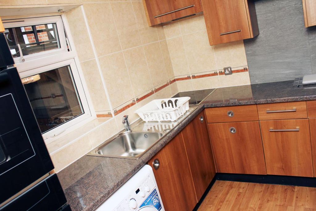 Gidea Park Hotel รอมฟอร์ด ภายนอก รูปภาพ